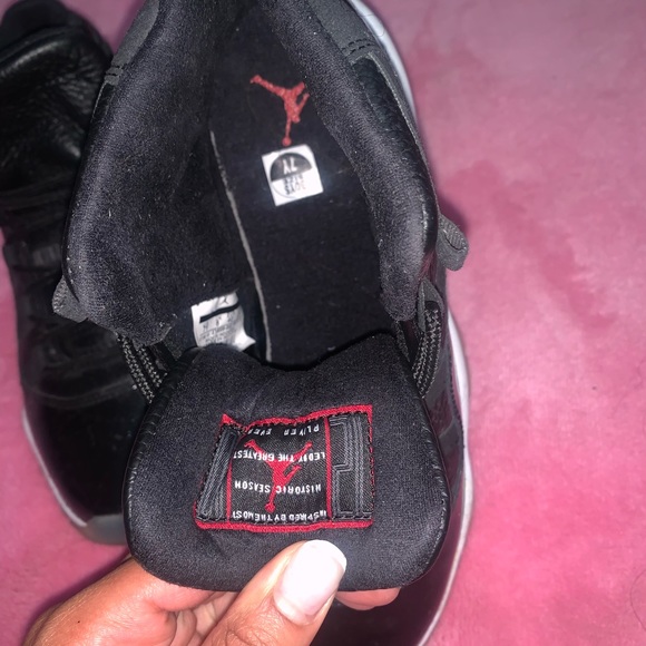 Air Jordan 11 - Picture 4 of 6